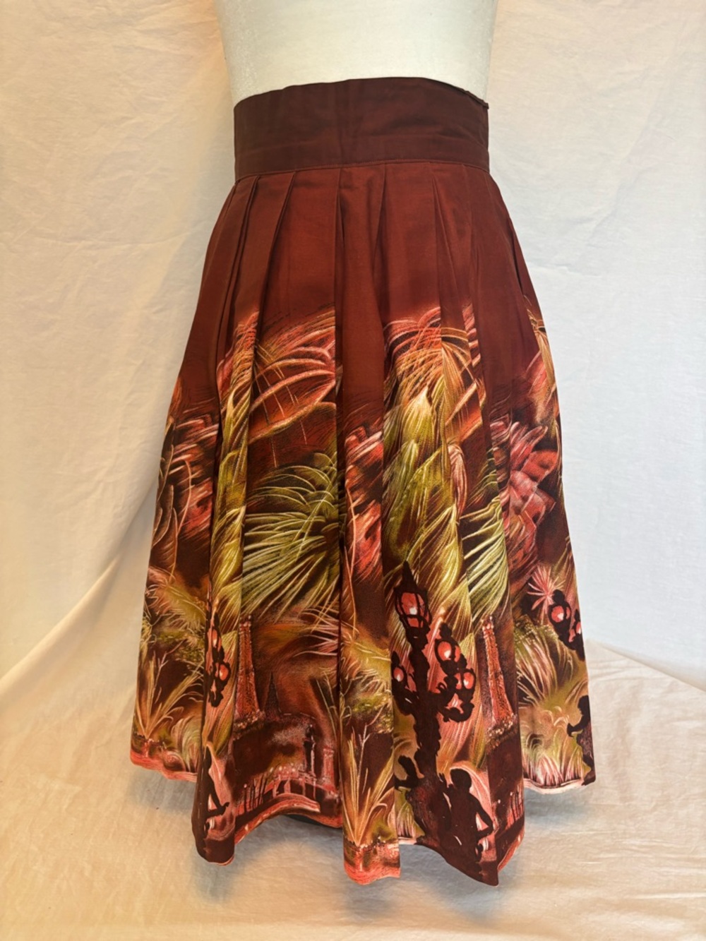 Vintage Handmade Pleated A-Line Midi Skirt Parisian Scene Wearable Art Rust